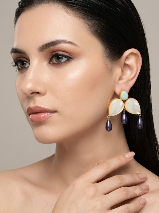 Mother of Pearl petals Earrings